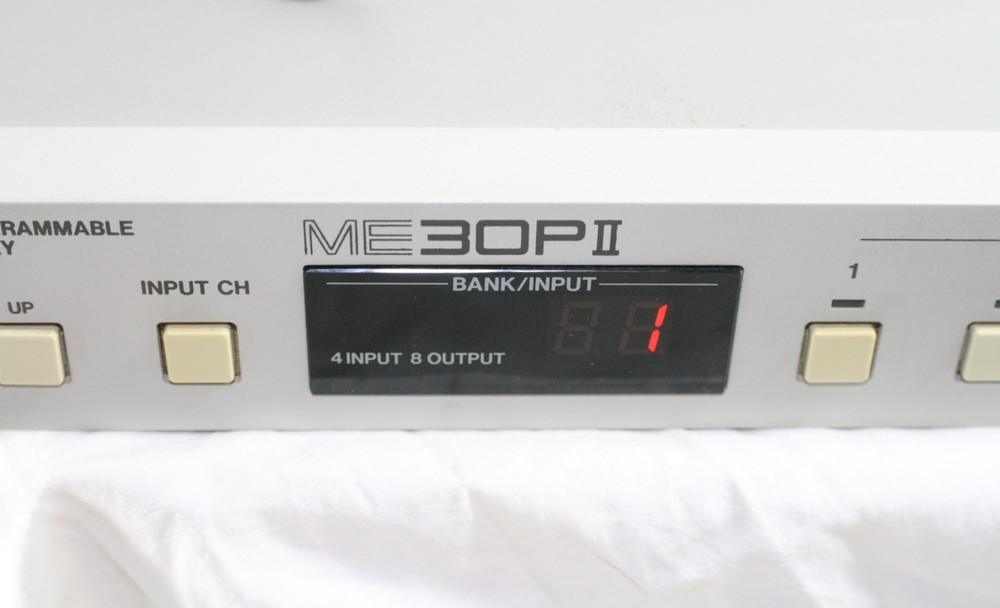 Akai ME30P II Midi Patch bay - Studio Rack Mount - Nice