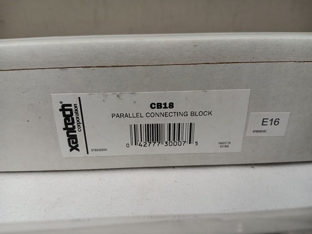 CB18 Xantech Parallel Connecting Block NOS