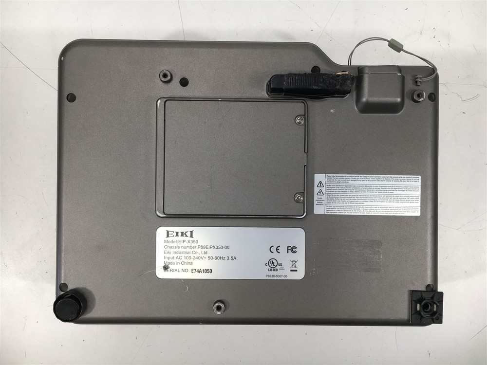 Eiki EIP-X350 DLP Projector