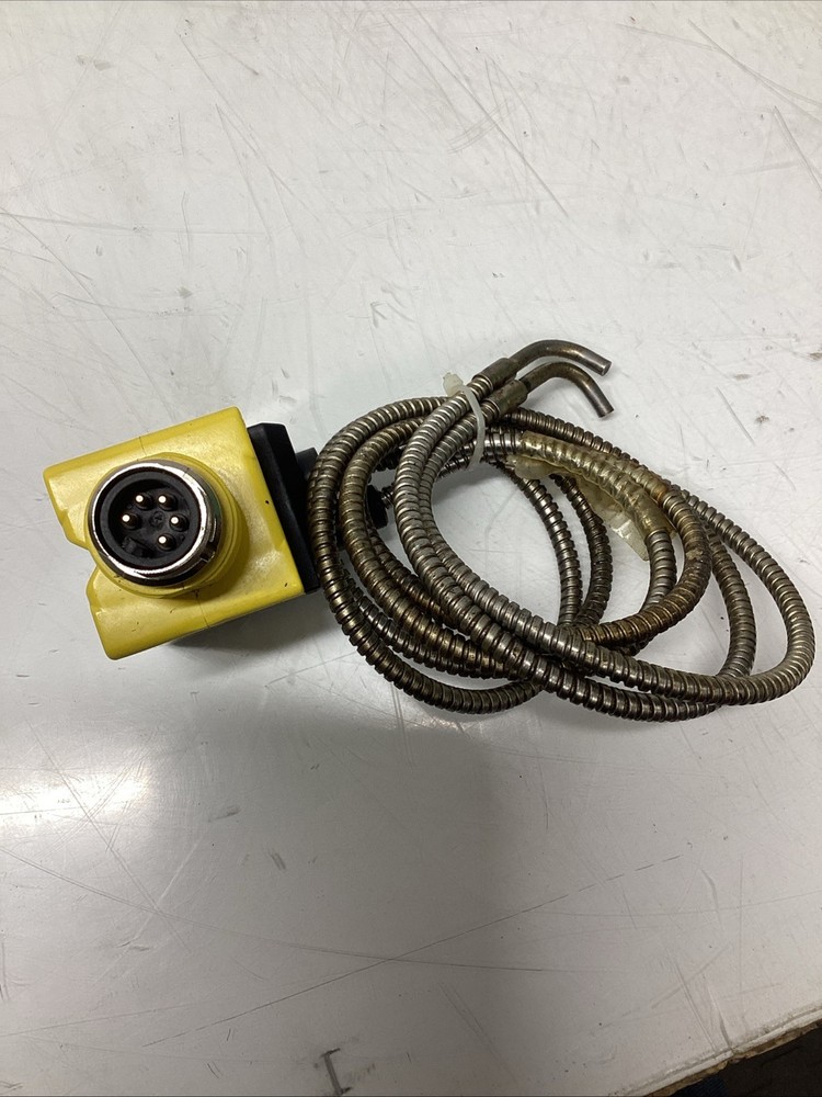 BANNER Q45VR2FQ sensor T-371