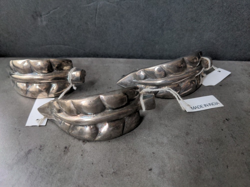 3 Vintage Hardware Drawer Pulls Curved Snapdragon Leaf Art Deco Silver Anthro