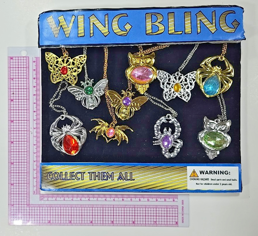 Vintage Vending Display Board Wing Bling 0543