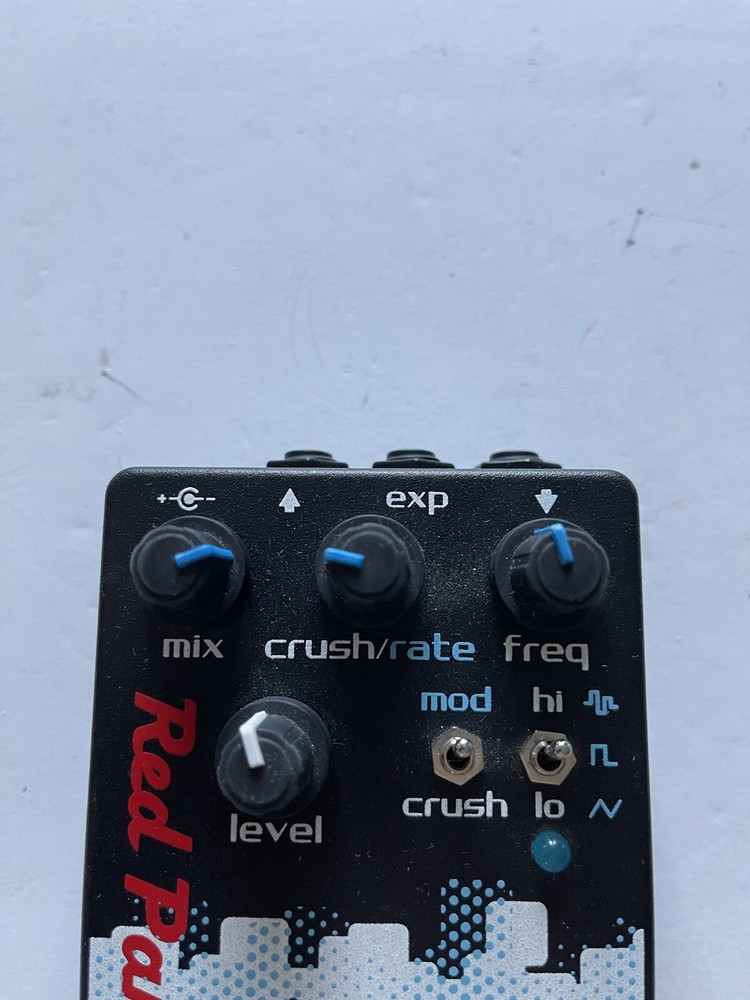 Red Panda Bitmap V1 Bitcrusher Bit Map Modulation Guitar / Bass Effect Pedal