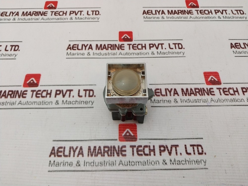 Cutler-Hammer 0277 Push Button Indicating Light