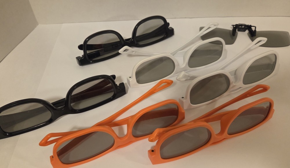 3D TV Glasses (7 Pairs)