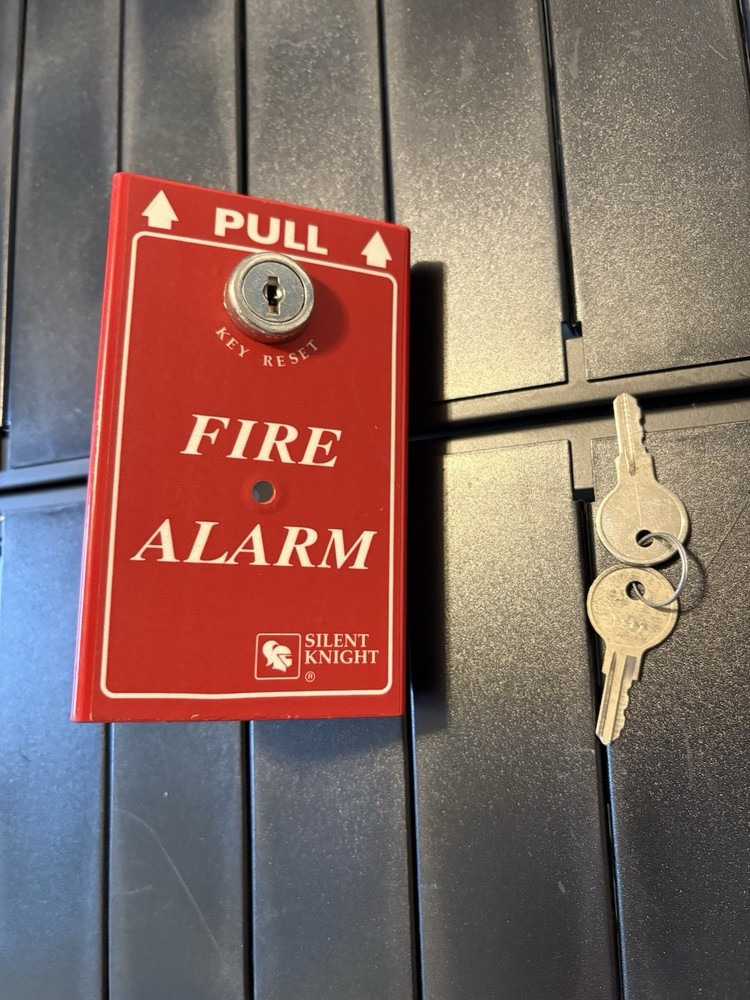 Silent Knight SD500-PS Addressable Pull Station. FULLY TECH TESTED WORKING.