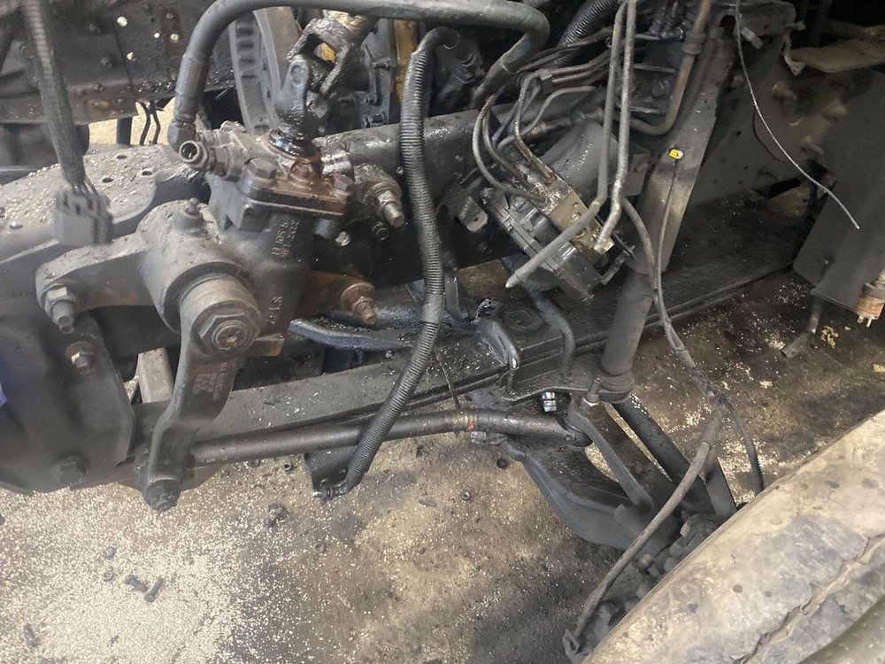 Front Leaf & Springs N/A Used P-12524