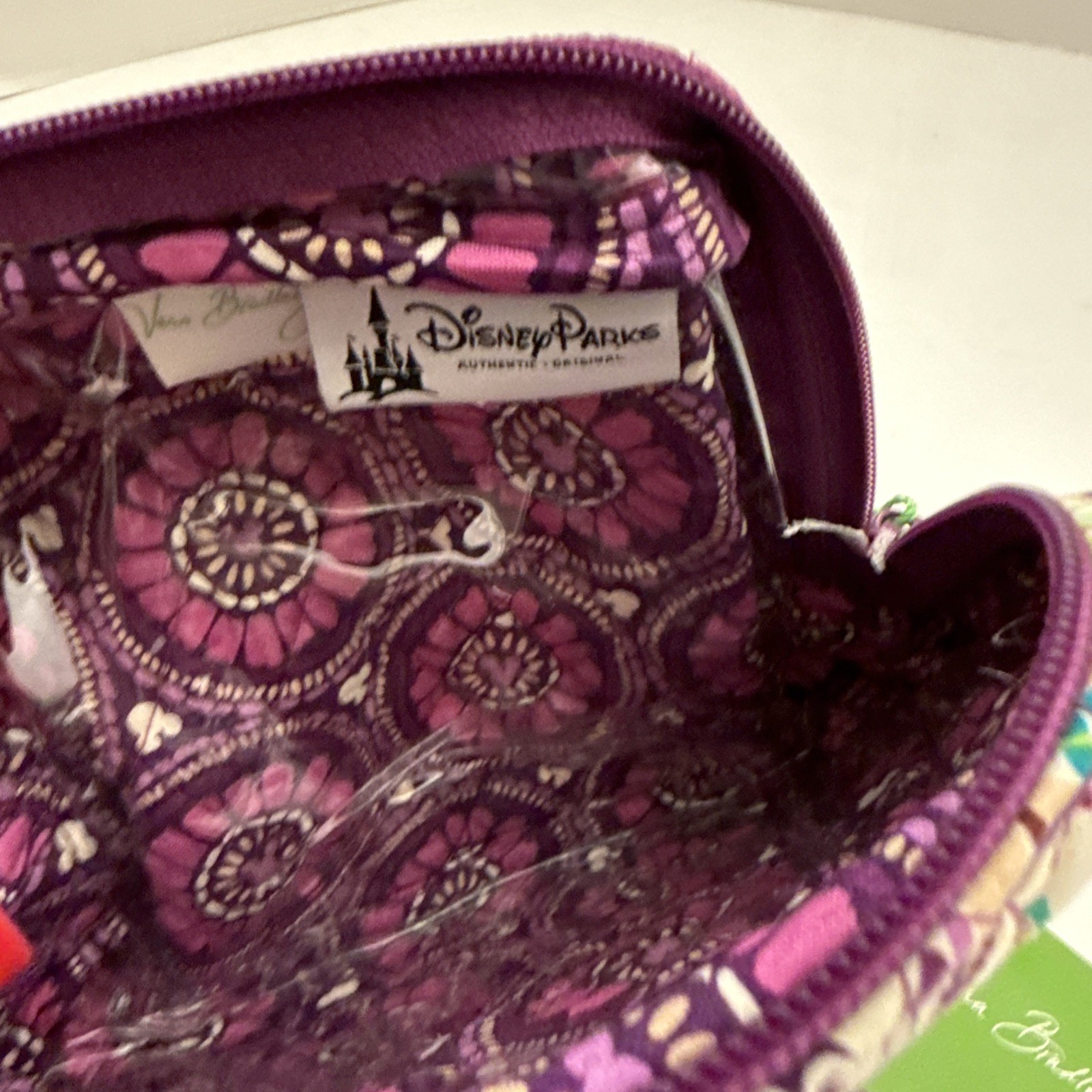 Vera Bradley Disney Parks Minnie Mouse Cosmetic Bag NWT Plums Up Purple Paisley