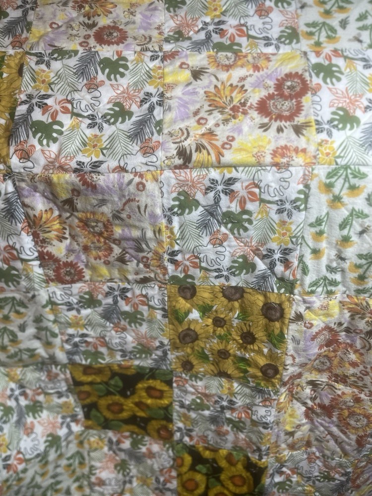 Black and Yellow Daisy Rag Quilts