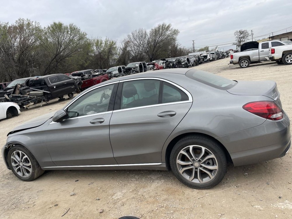 Front Camera 2016 MERCEDES BENZ C300 Multipurpose (windshield mtd) 1010095