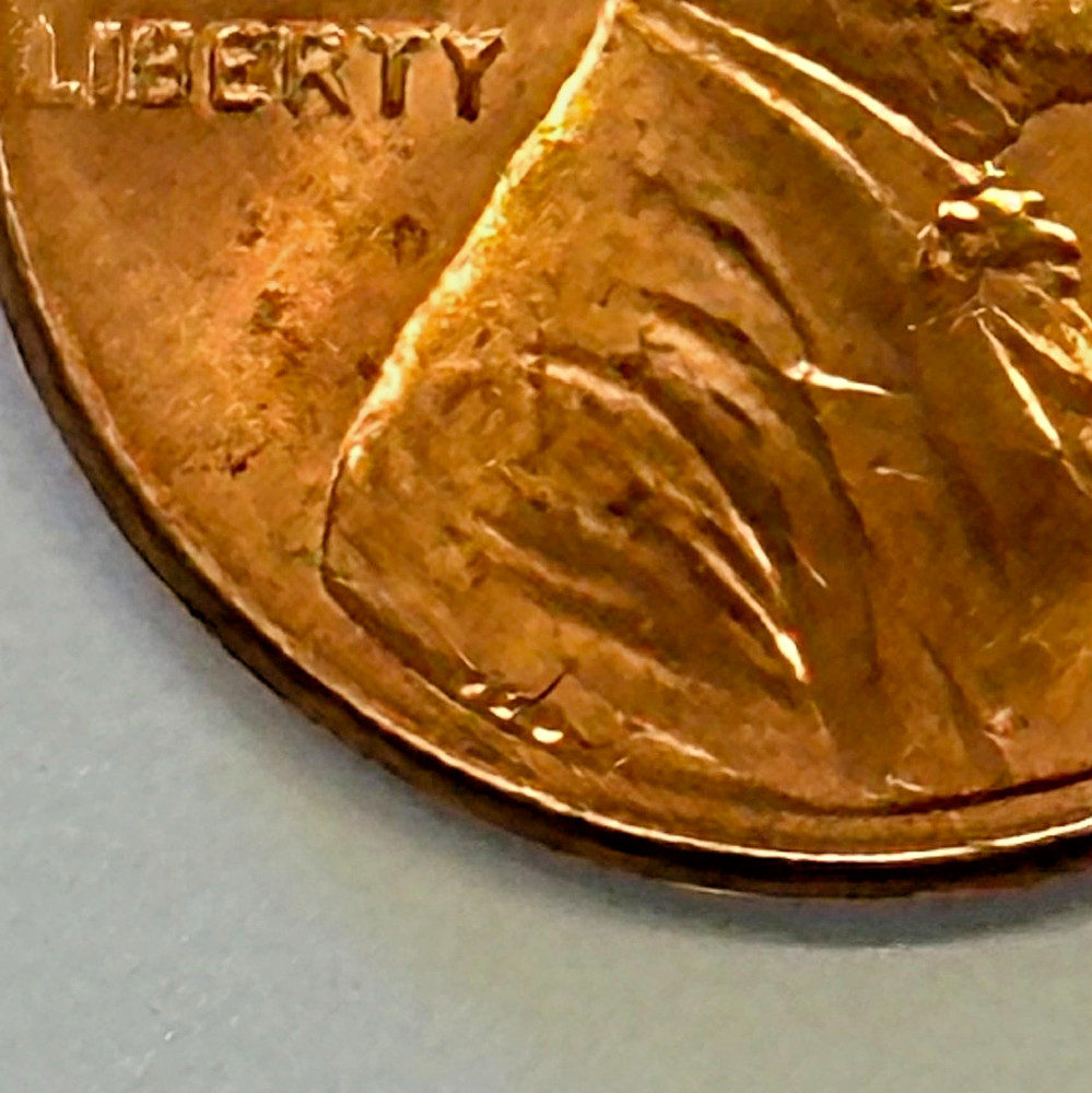 MINT ERROR - 2023-P "EXTRA V" LINCOLN SHIELD CENT (NICE COIN) (RED, HIGH GRADE)