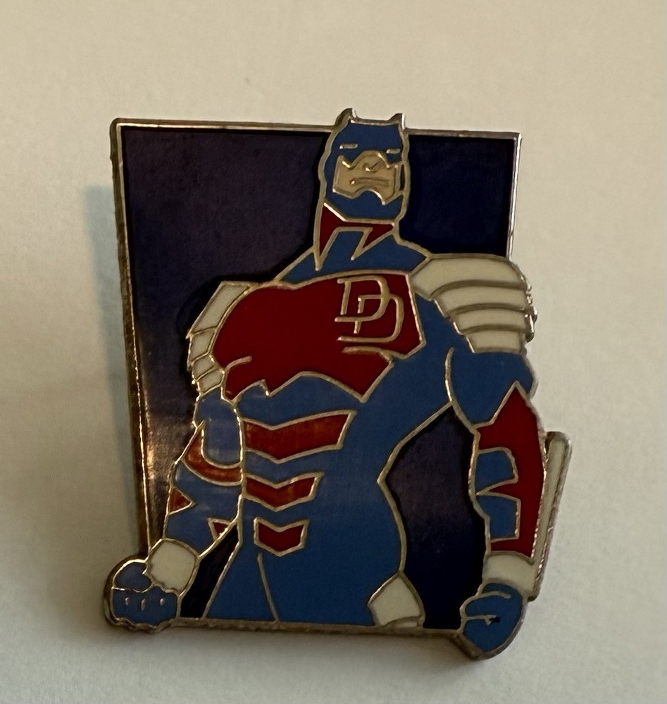 Daredevil #323 Planet Studios Vintage Marvel  1994 Pin