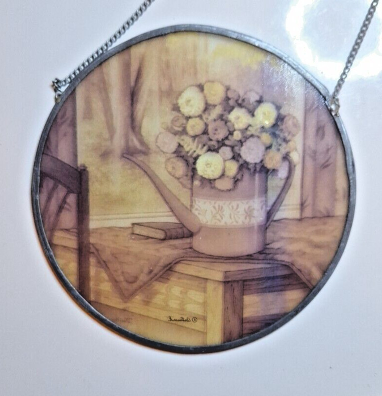6" dia. Flower in Urn Suncatcher