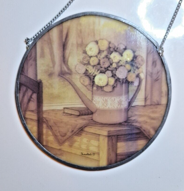6" dia. Flower in Urn Suncatcher
