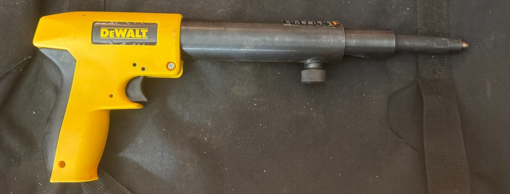DEWALT Single Shot .22 Caliber Powder Actuated Trigger Tool