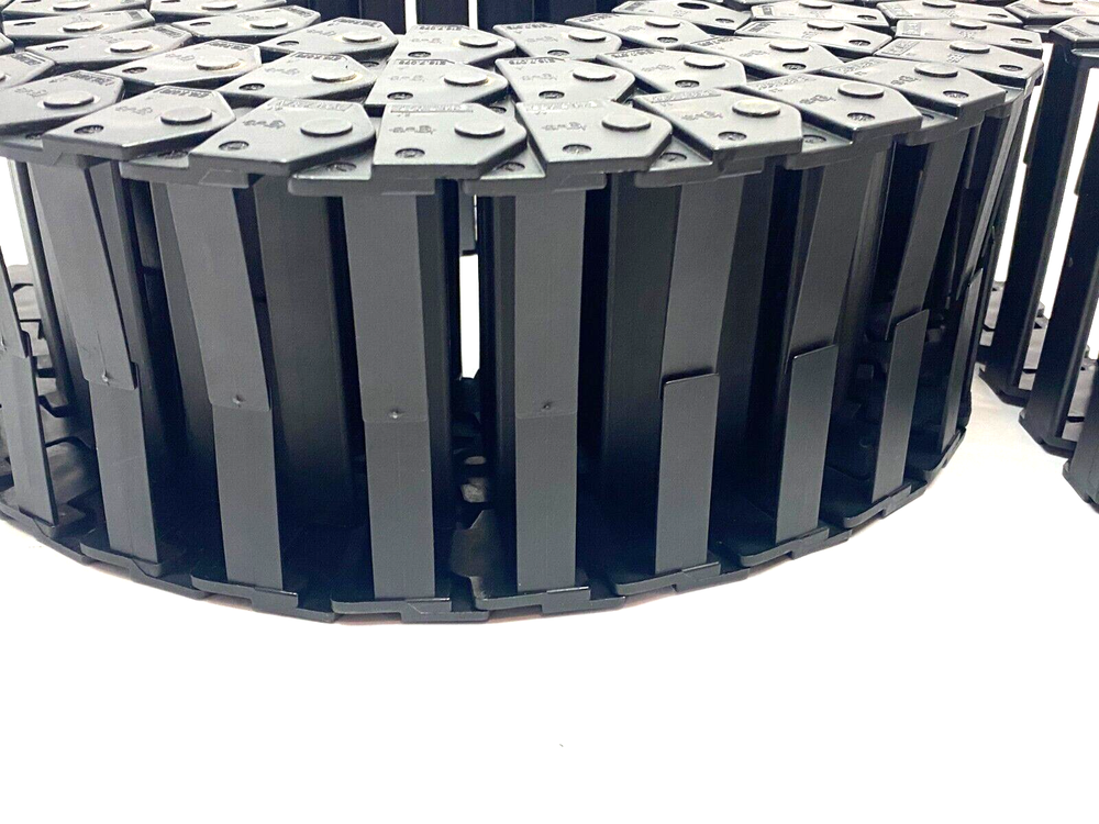 Igus E16.7.075 Energy Chain Cable Carrier Single Side Exit 8ft Length