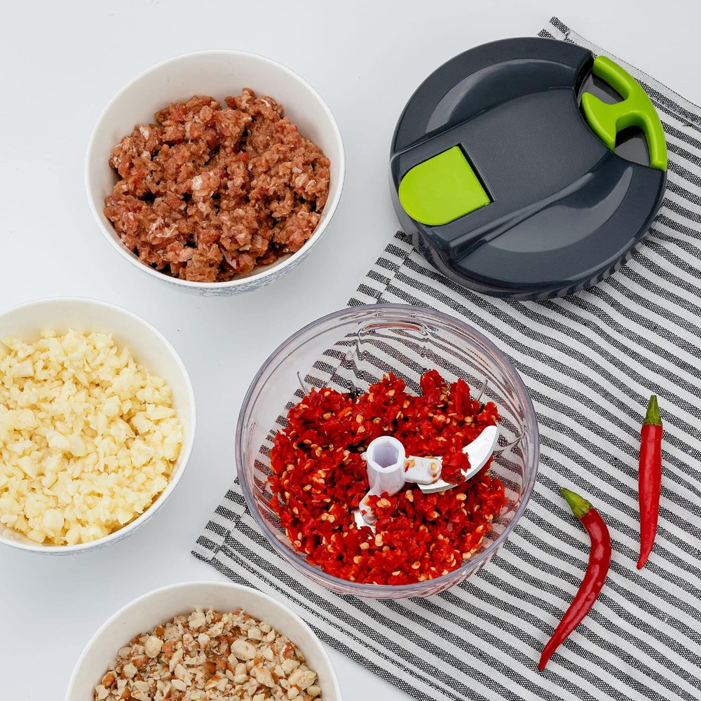 Effortless Manual Food Chopper & Processor - Perfect Kitchen Gift (Green)