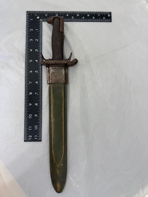 WW2 Original AFH U.S. Flaming Bomb 1943 M1 GARAND 10” BAYONET and SCABBARD