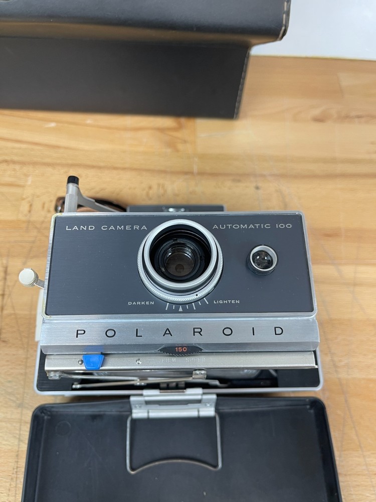 Polaroid Land Camera Automatic 100 Complete Kit w/ Flash, Bulbs, Timer, Case Vtg