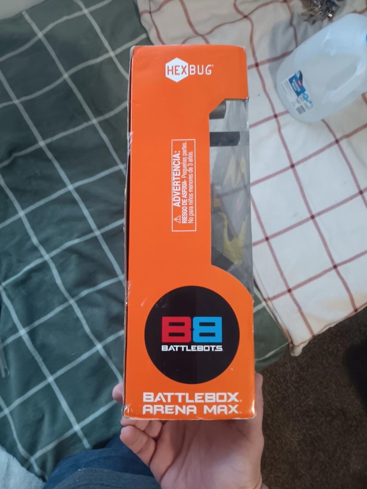 HEXBUG BattleBots Arena MAX NIB Good For Xmas
