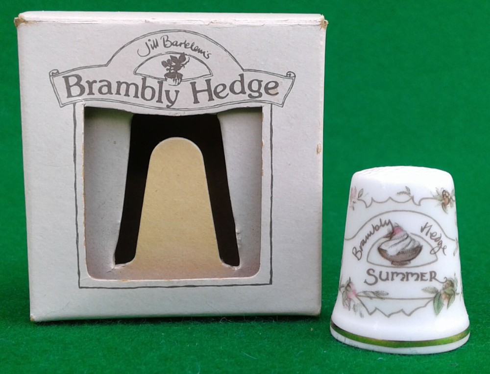 ROYAL DOULTON BRAMBLY HEDGE SUMMER THIMBLE - BOXED.