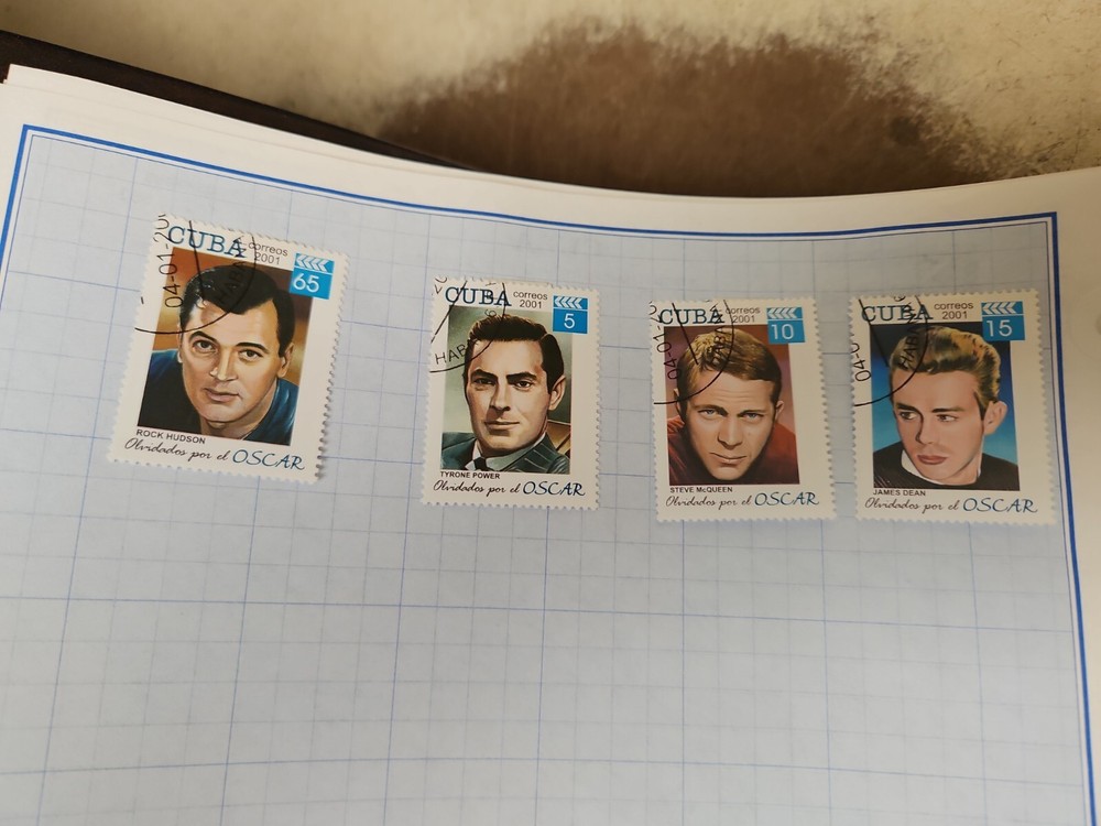 1998 The Kenmore World Album For Stamp Collectors