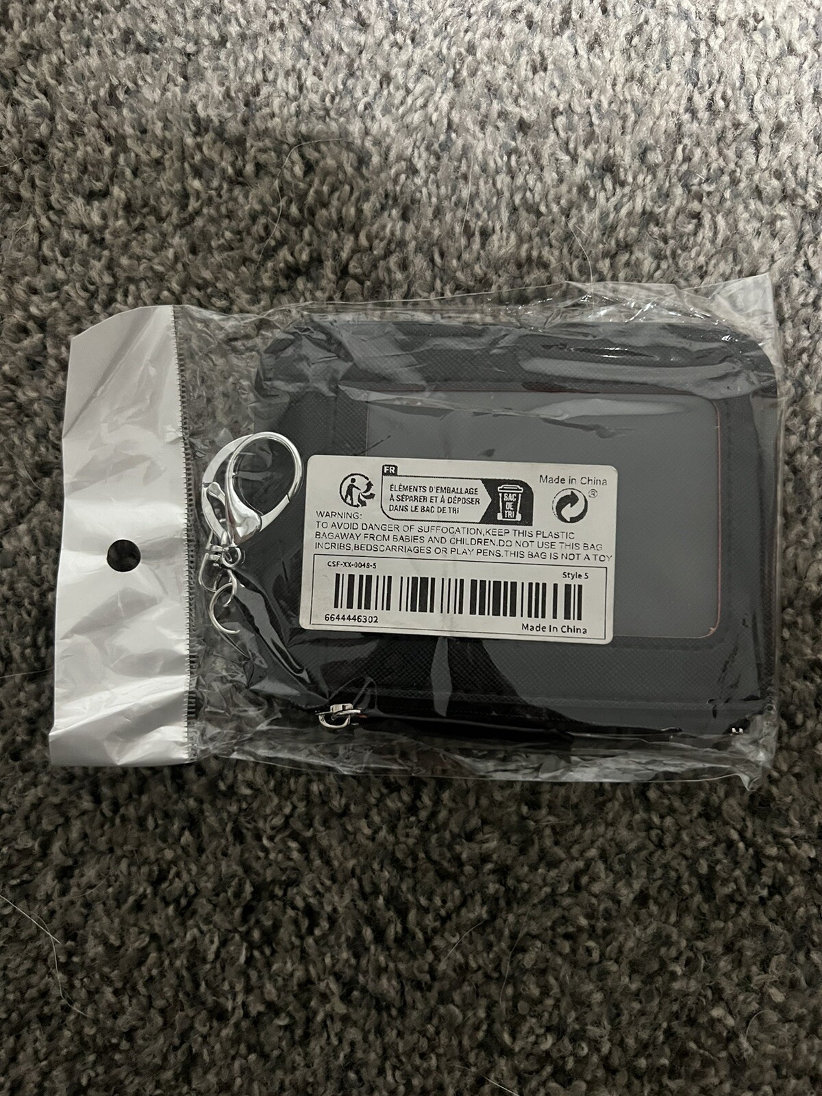 NEW Mickey Mouse Wallet, Cardholder, Case, Bag. Zipper Pocket. Keychain. Stencil