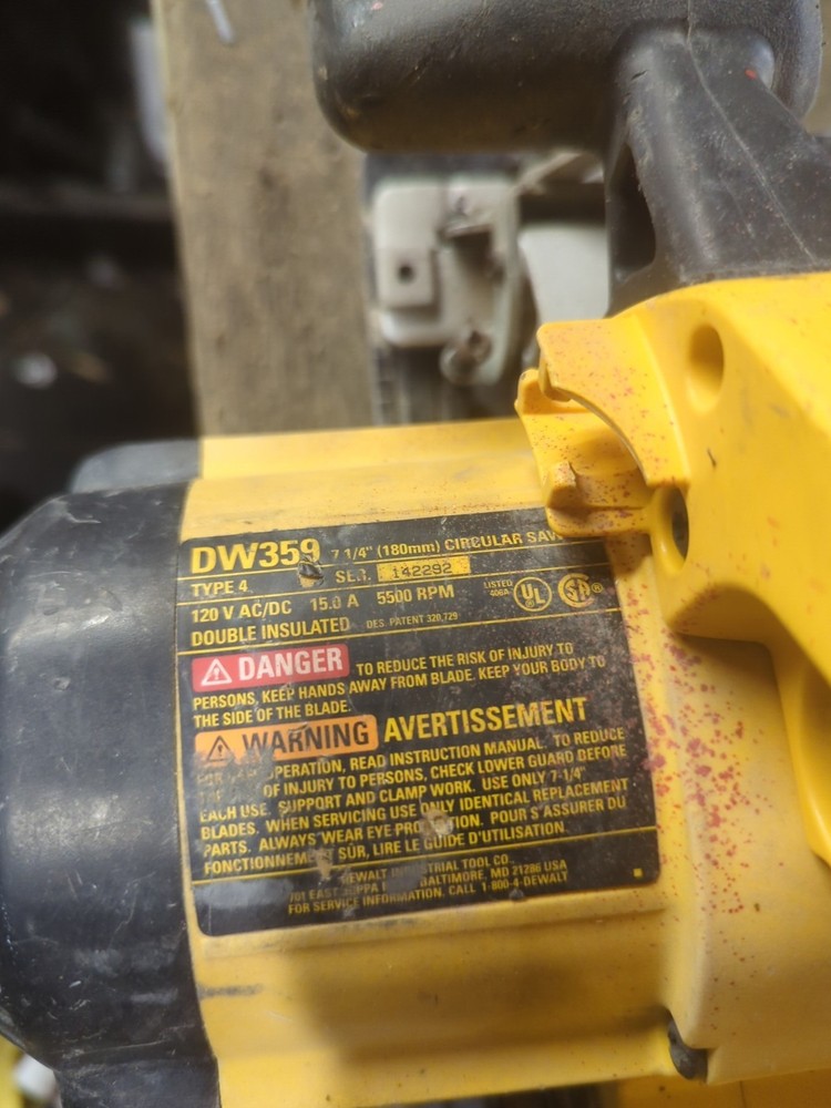 DEWALT Corded Circular Saw DW359