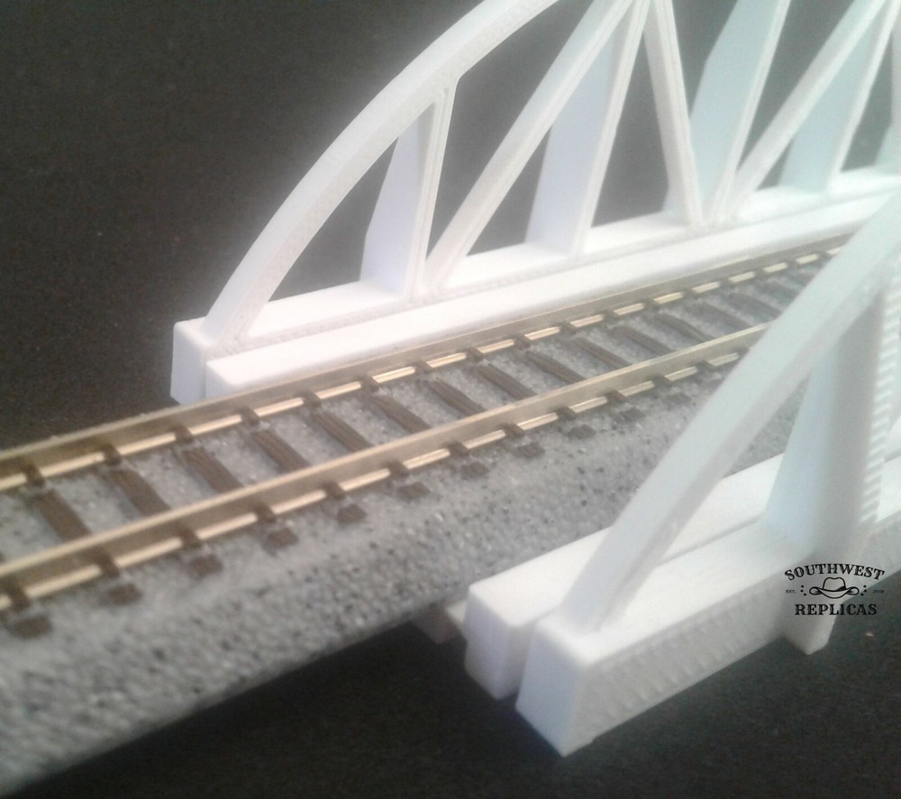 SW Replicas 110-1014 N Scale: ARCH BRIDGE KIT - WHITE - NEW