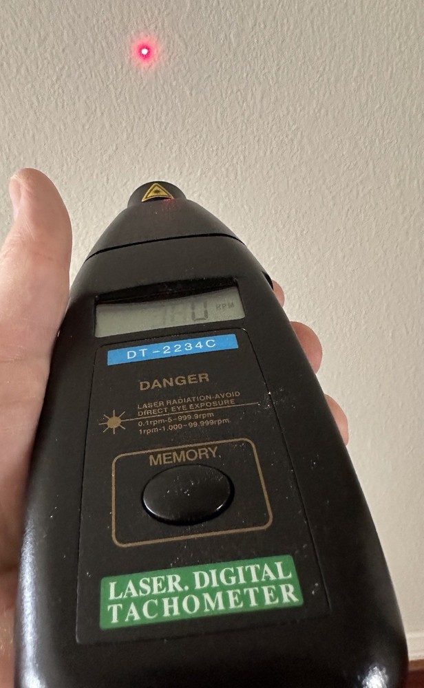 Dt-2234c digital tachometer