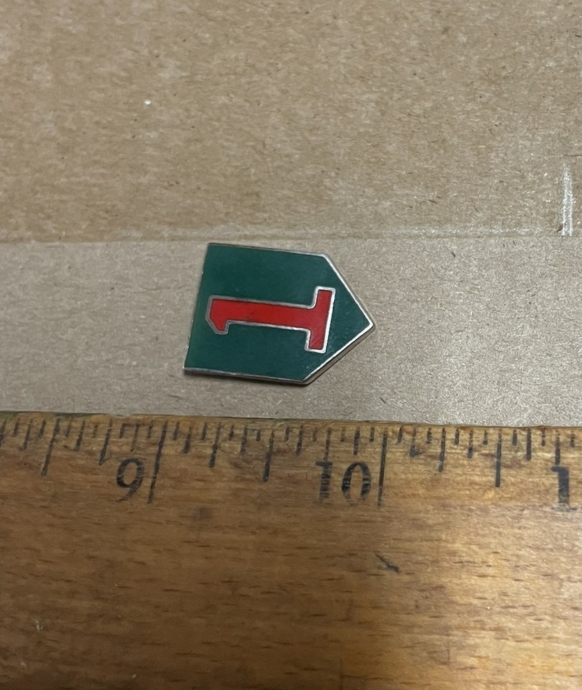 US Army - 1st Infantry Division Pin