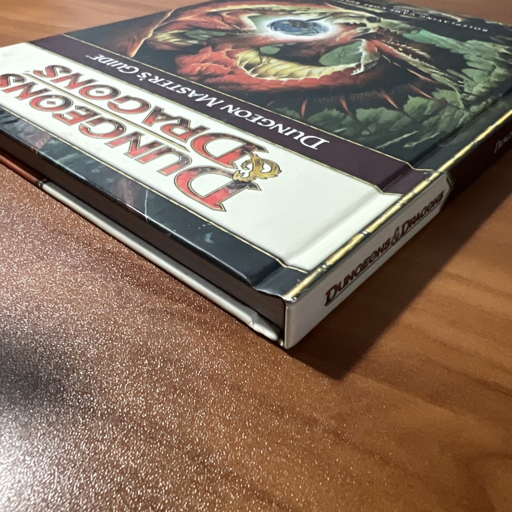 Dungeons & Dragons Dungeon Master’s Guide Core Rules Hardcover Book First Print