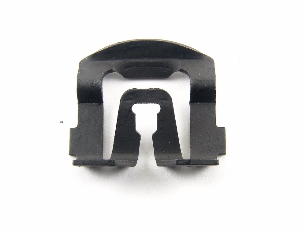 Mazda Windshield & Rear Window Trim Molding Clips- 20 clips- #026