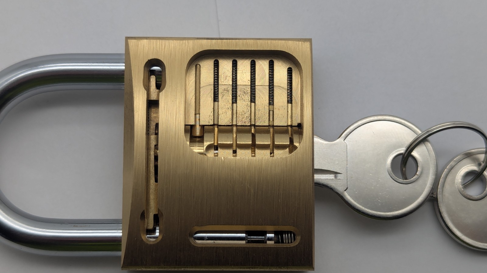 Cutaway Locksmith Padlock Lock Inside View Hardened Practice BRASS NEW DISPLAY