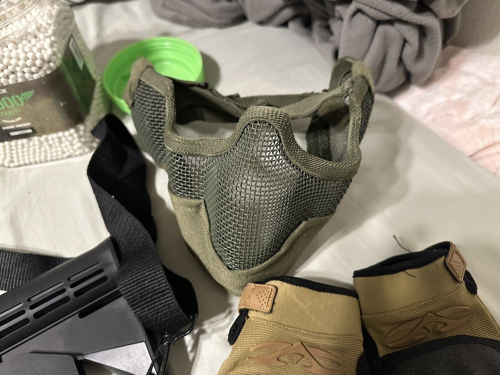 airsoft rifles/ Gear