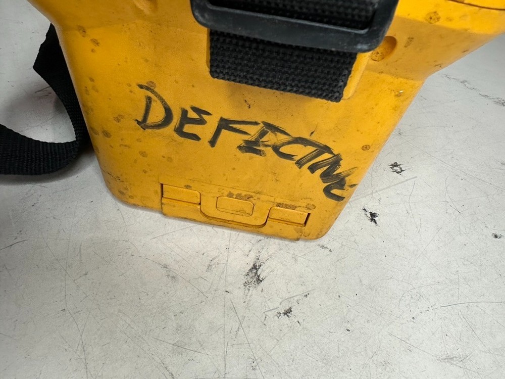 3M Dynatel 2273 Cable Locator Transmitter Unit ONLY AS-IS