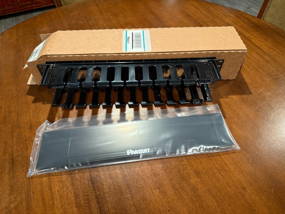 New - In Box Panduit WMPF1E 2RU PatchLink Horizontal Cable Manager