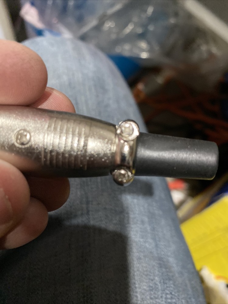 MALE MICROPHONE CONNECTOR 3 PIN