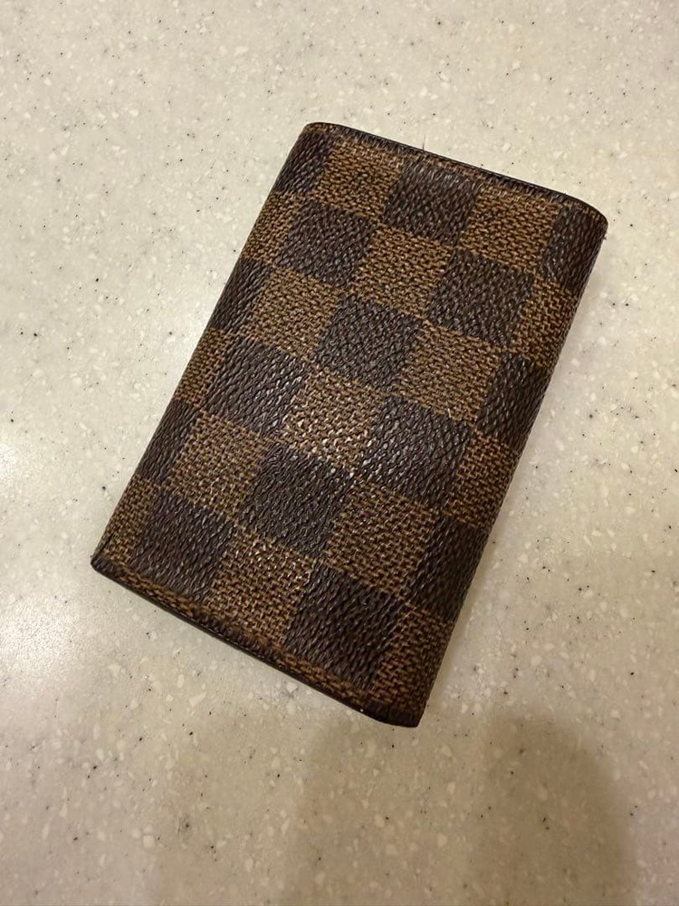 Louis Vuitton Damier 6-Key Case Excellent Condition