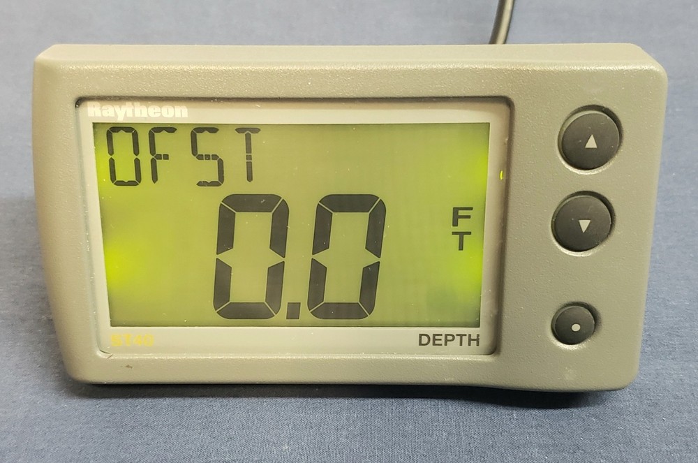 Raymarine ST40 Depth Display E22038