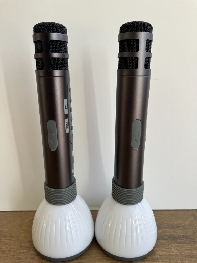 Singing Machine Duet Karaoke Microphones 2-Pack Bluetooth Speakers SMM498 EUC