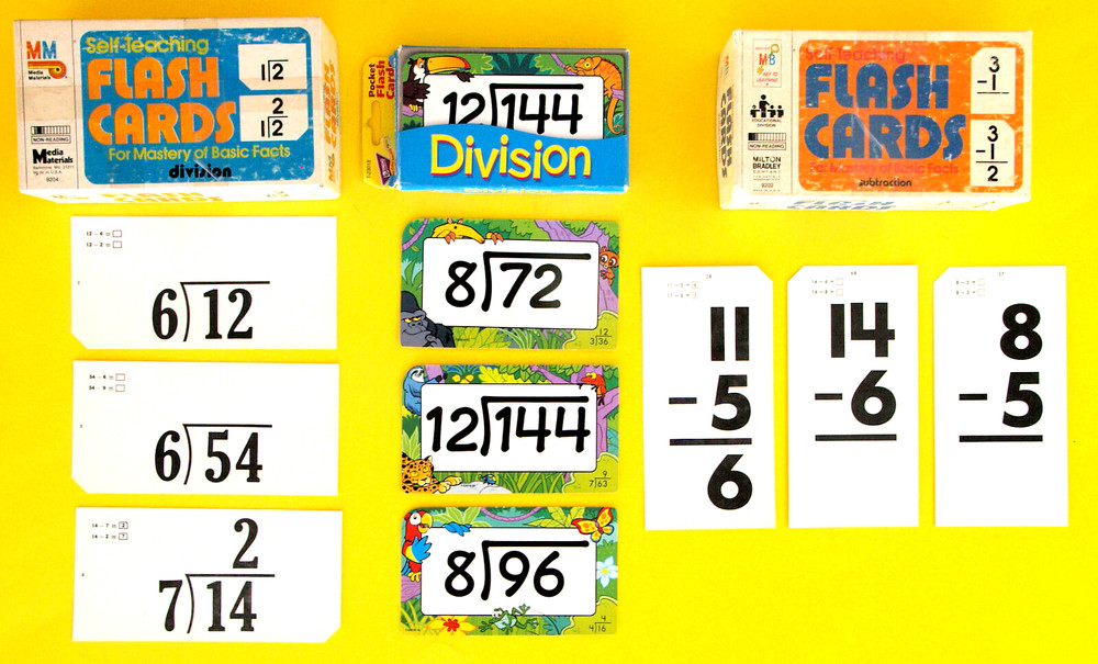 3 MATH FLASH CARDS—SUBTRACT + DIVISION—BASIC FACTS—COLORFUL—STORAGE BOXES
