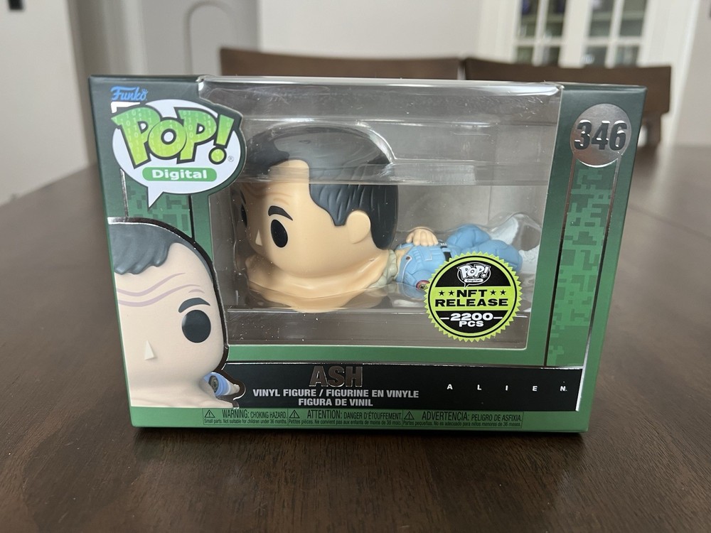 Funko Pop Digital Alien # 346 Ash w/Soft Protector