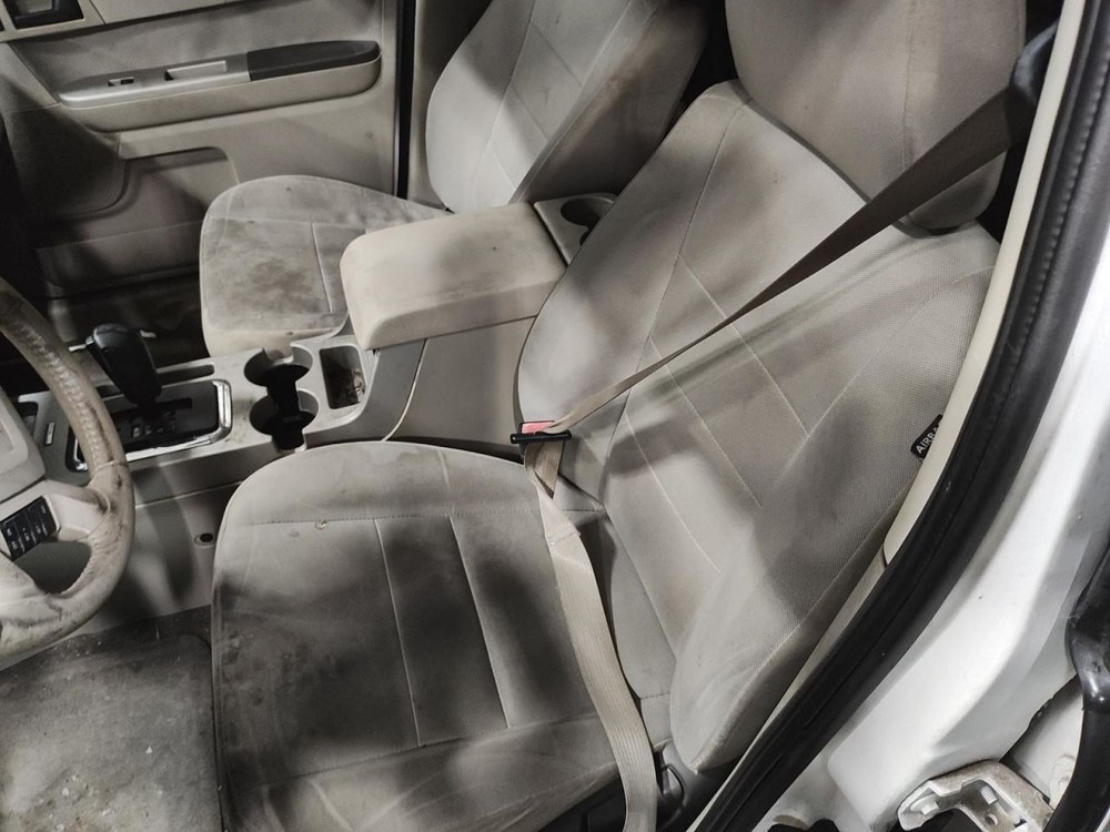 ESCAPE 2010 Battery Tray 95467