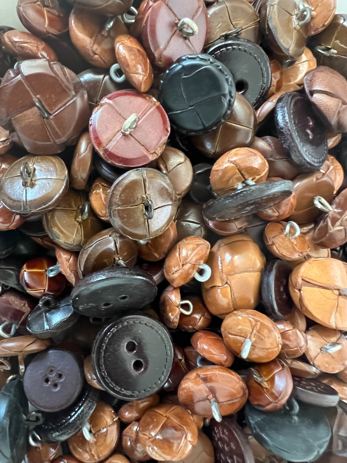 GENUINE LEATHER BUTTONS-OVERSTOCK SALE-SELLING IN ASSORTED 12 LB LOTS
