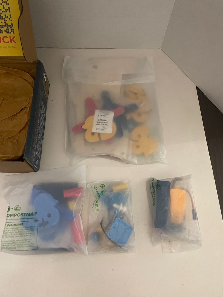 -Open Box- Crunch Labs Duck Game Mark Rober Build Box
