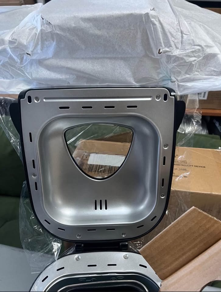 Elite Cuisine Programmable Bread Machine with 19