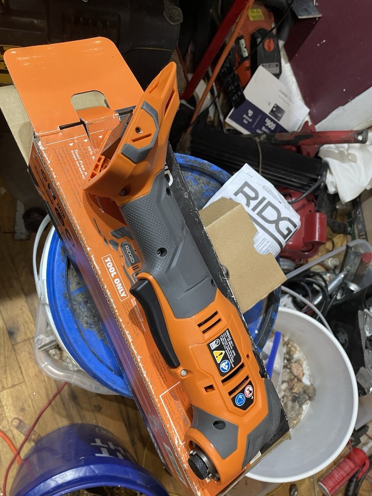 Rigid 18 Volt Multi tool, Tool Only