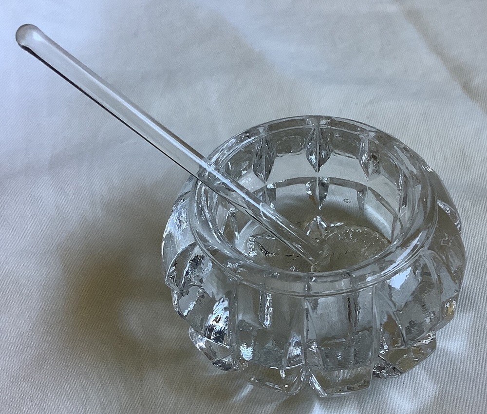 Round Clear Glass Open Salt Cellar w/Square Pattern & Spoon - 1 3/4"