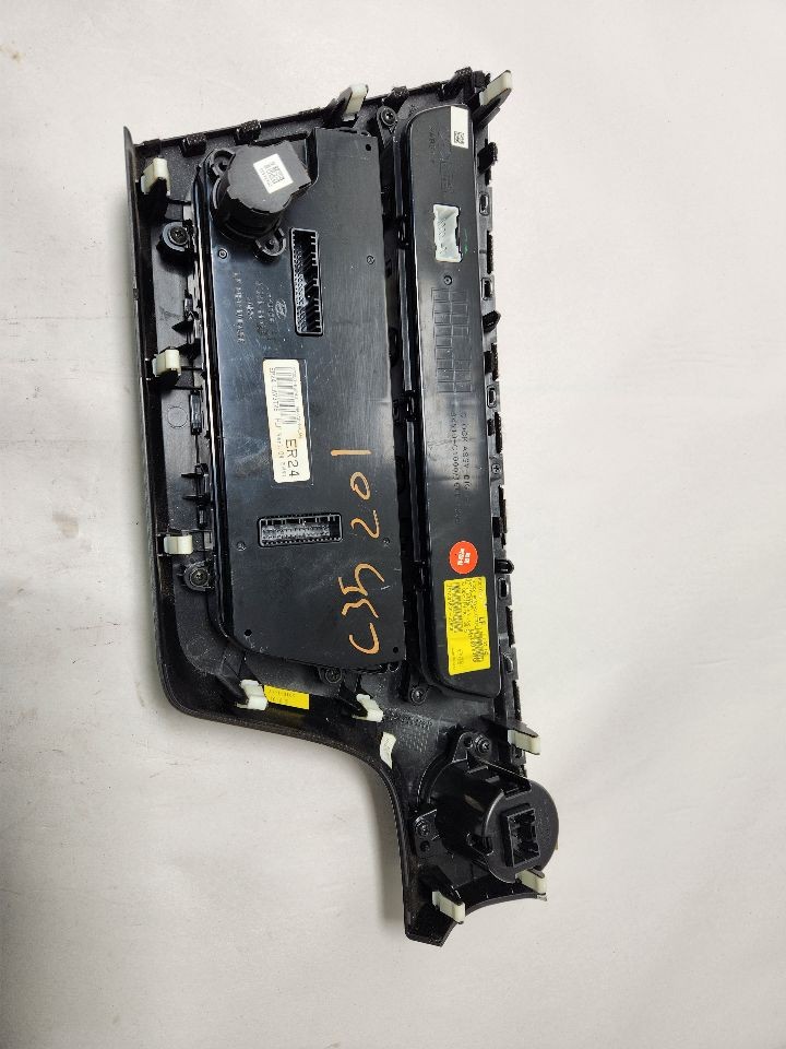 Used A/C Selector Switch fits: 2016 Hyundai Sonata w/o navigation automatic temp